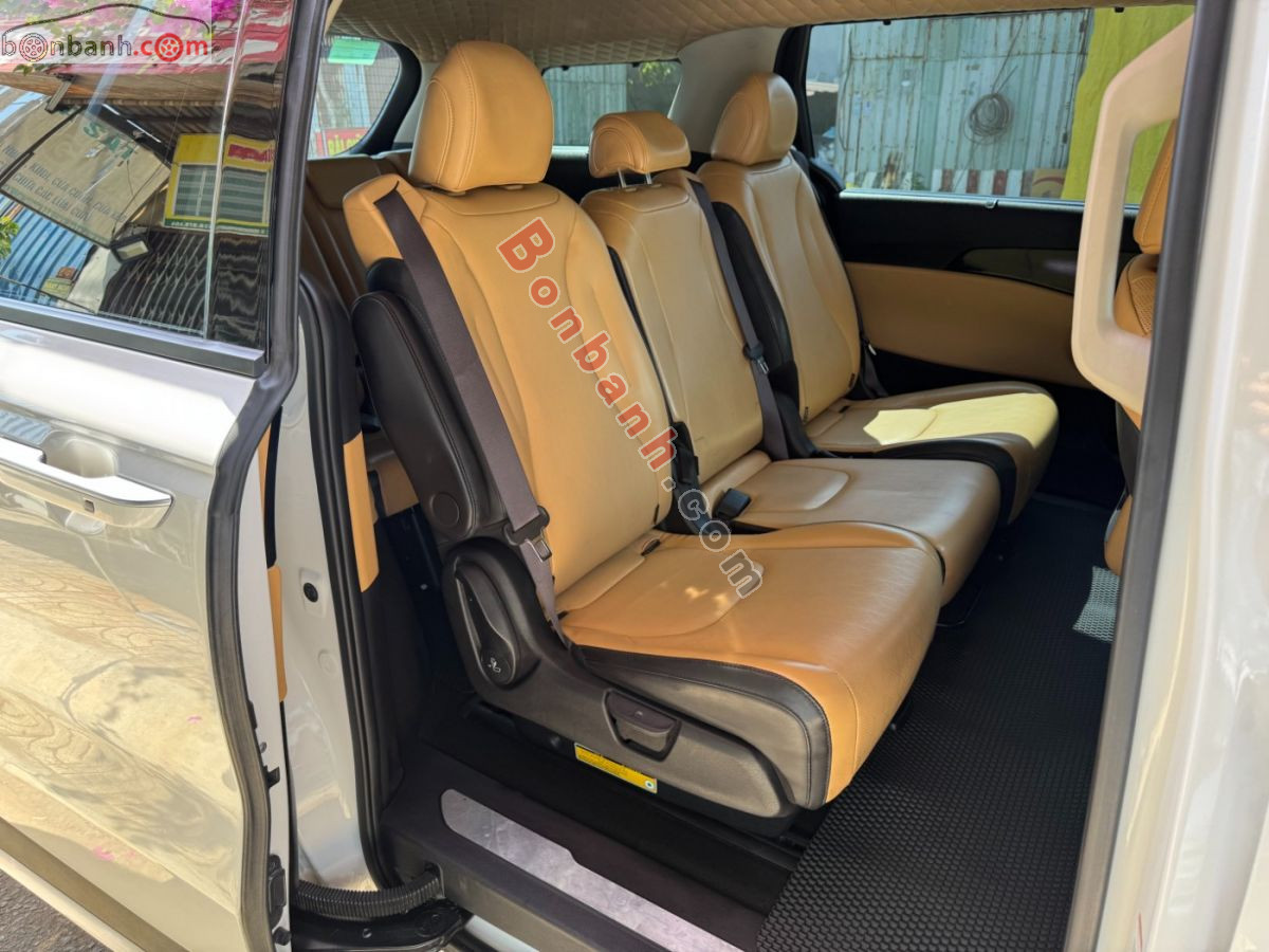 Bán ô tô Kia Carnival Premium 2.2D - 2021 - xe cũ