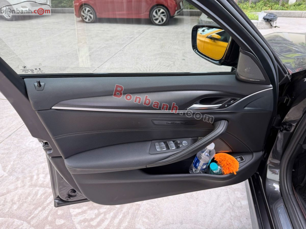 Bán ô tô BMW 5 Series 520i M Sport - 2020 - xe cũ