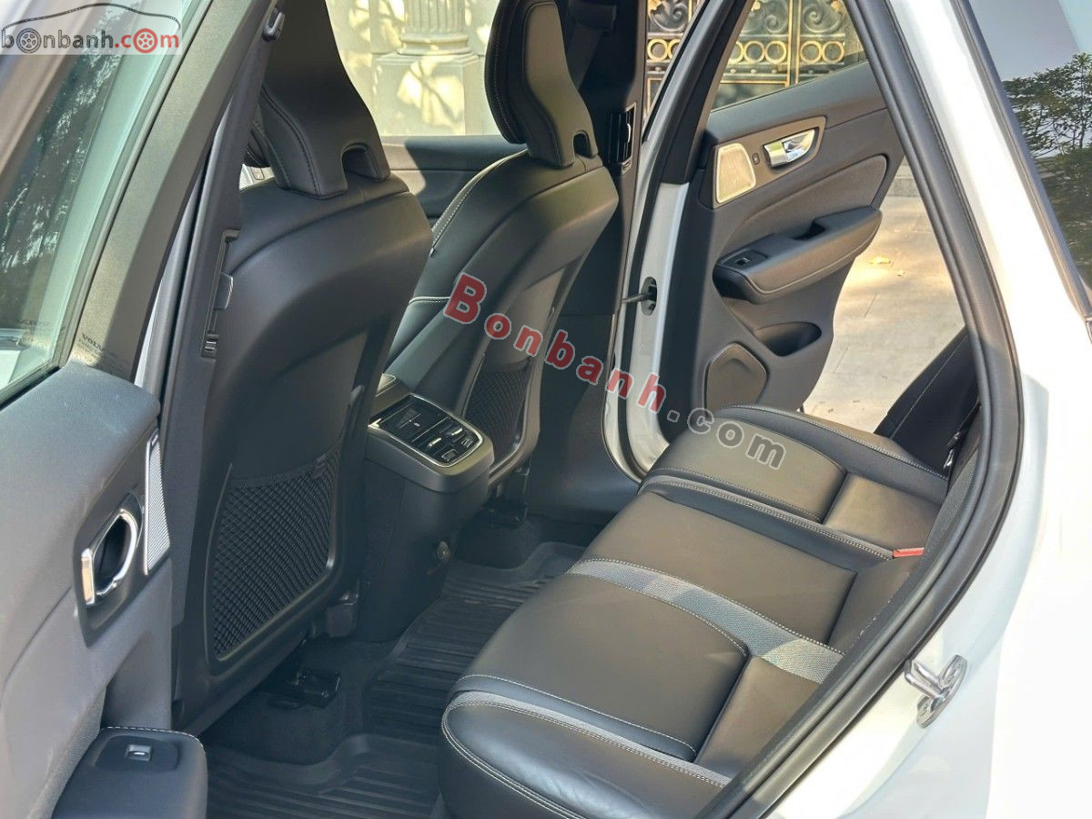 Bán ô tô Volvo XC60 R-Design B6 AWD - 2022 - xe cũ