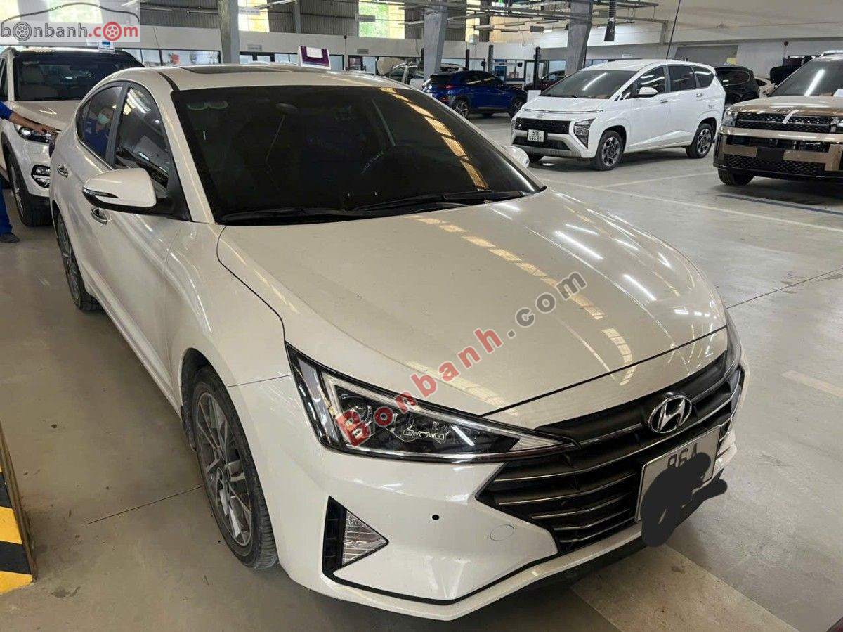 Bán ô tô Hyundai Elantra 2.0 AT - 2021 - xe cũ
