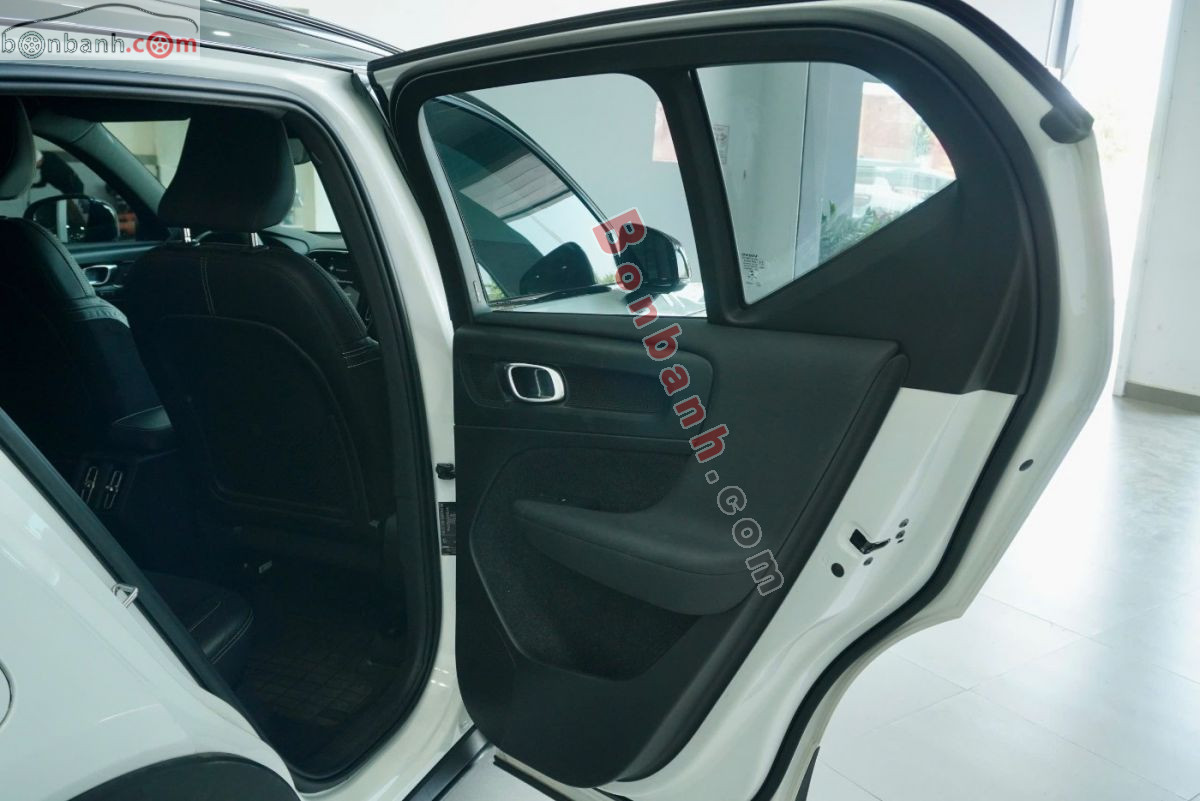 Bán ô tô Volvo XC40 T5 AWD R-Design - 2019 - xe cũ