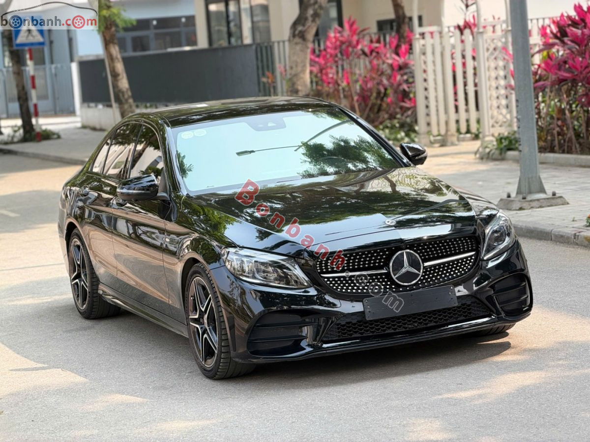 Bán ô tô Mercedes Benz C class C300 AMG - 2020 - xe cũ