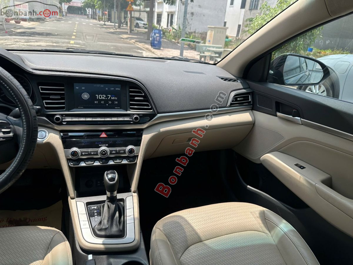 Bán ô tô Hyundai Elantra 1.6 AT - 2020 - xe cũ