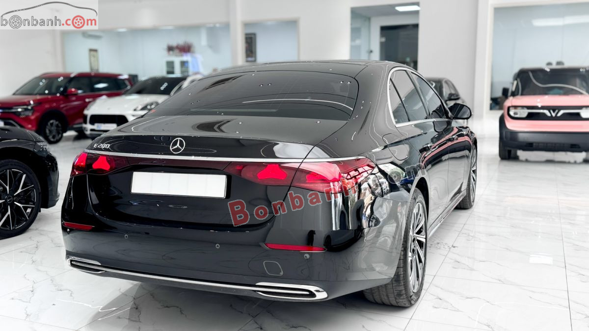 Bán ô tô Mercedes Benz E class E200 Exclusive - 2025 - xe cũ