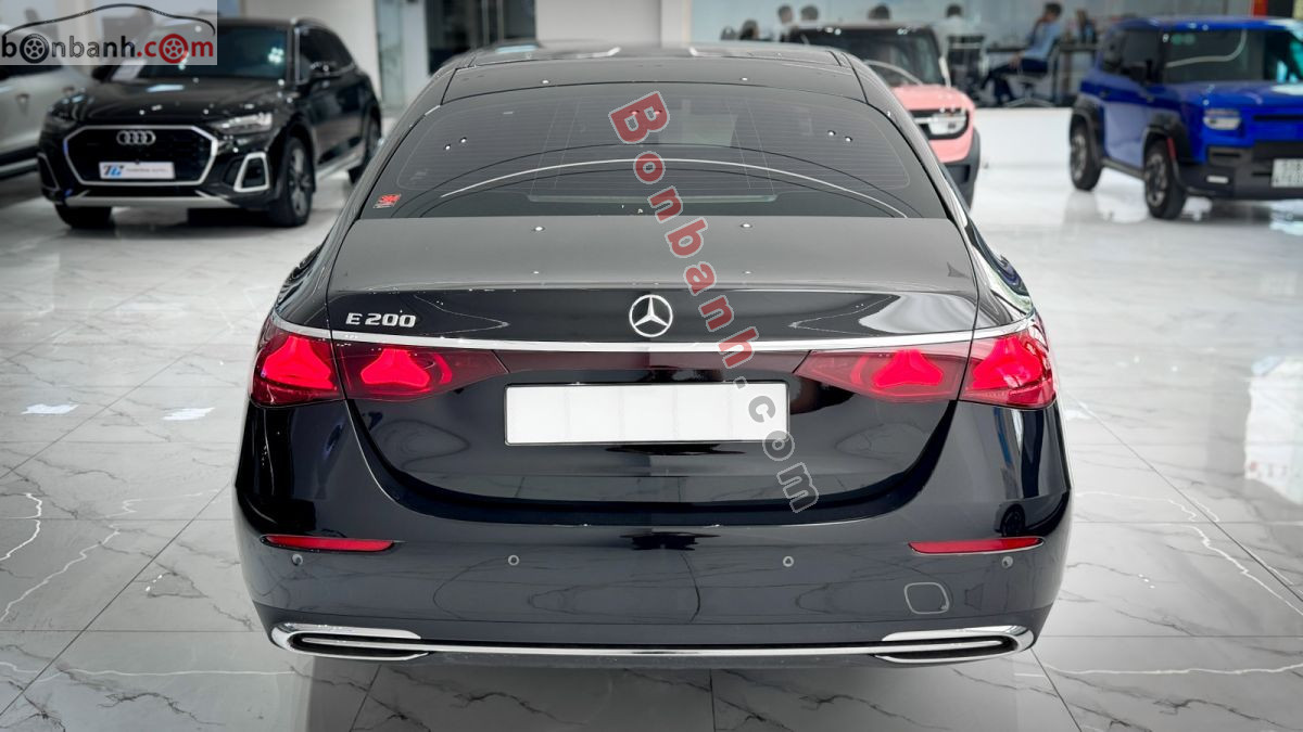 Bán ô tô Mercedes Benz E class E200 Exclusive - 2025 - xe cũ