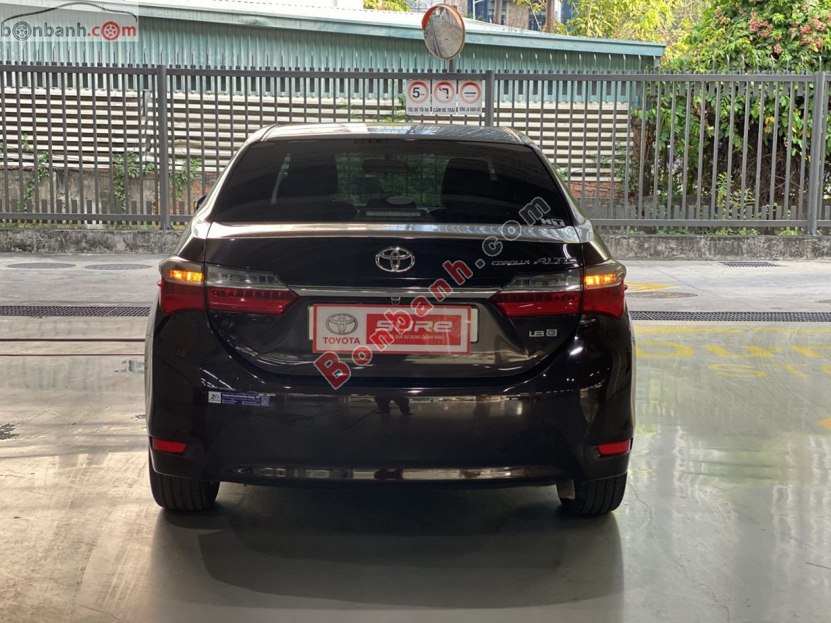 Bán ô tô Toyota Corolla altis 1.8G AT - 2017 - xe cũ