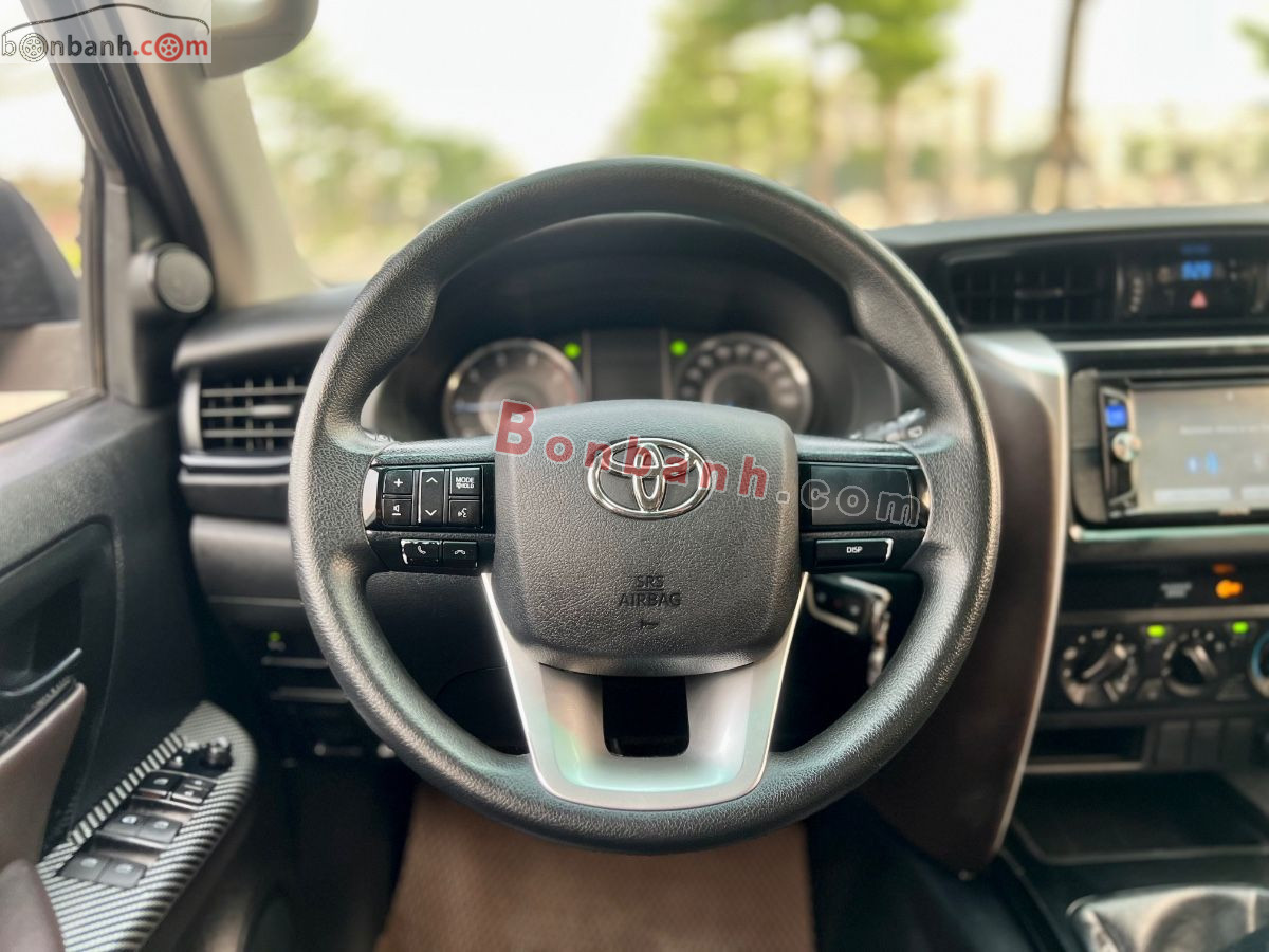 Bán ô tô Toyota Fortuner 2.4G 4x2 MT - 2017 - xe cũ