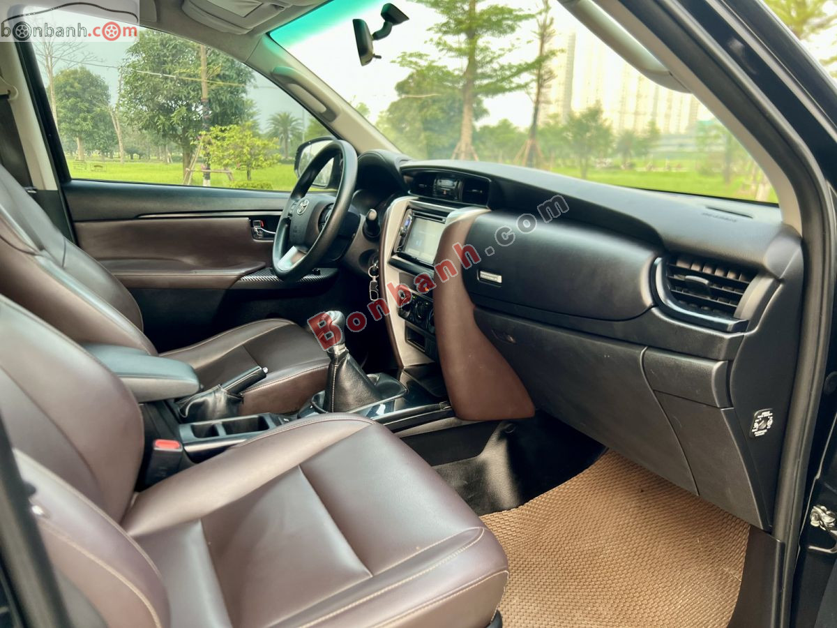 Bán ô tô Toyota Fortuner 2.4G 4x2 MT - 2017 - xe cũ