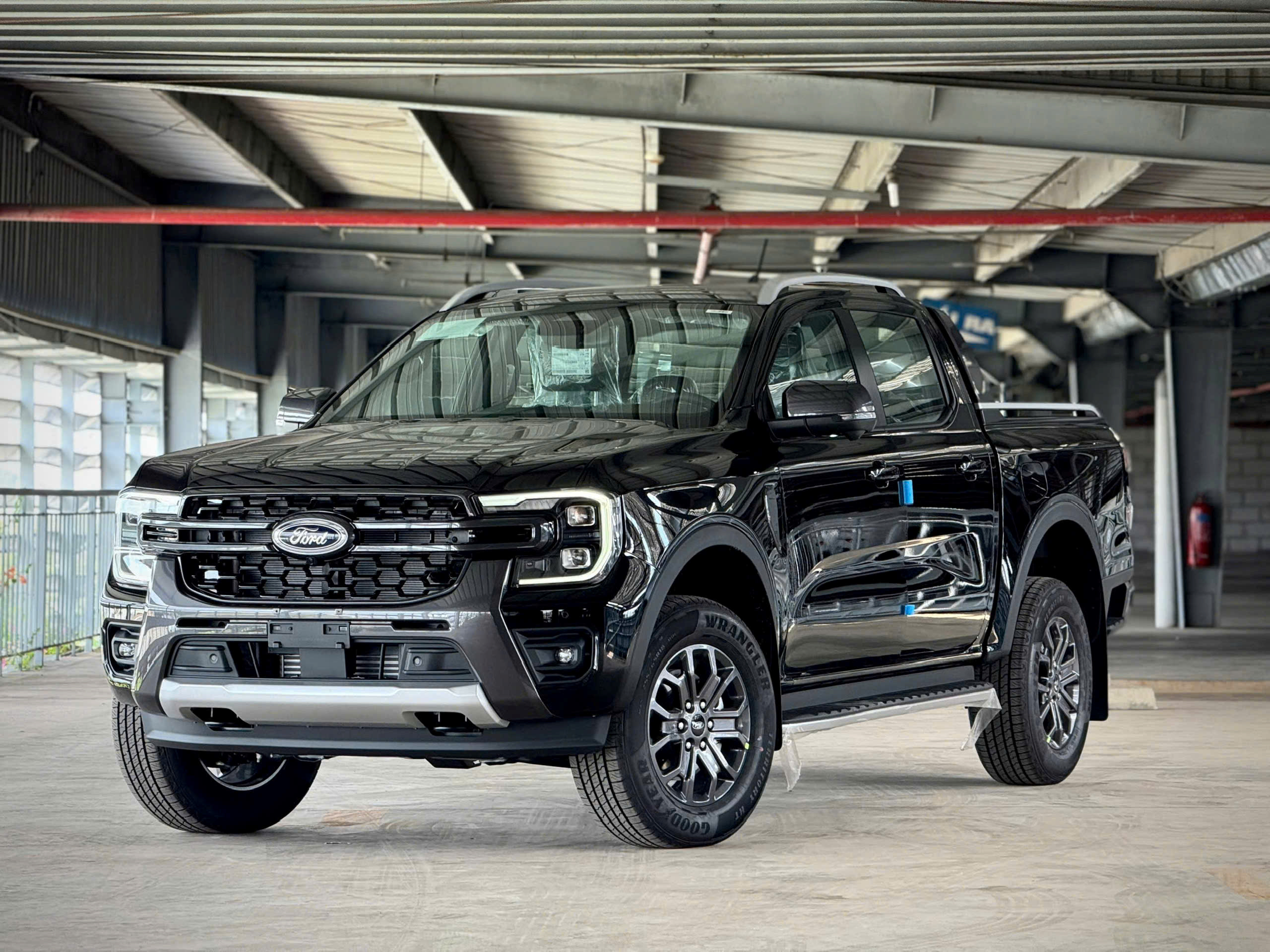 Ford Ranger 2026 – lựa chọn hoàn hảo cho cả công việc và gia đình