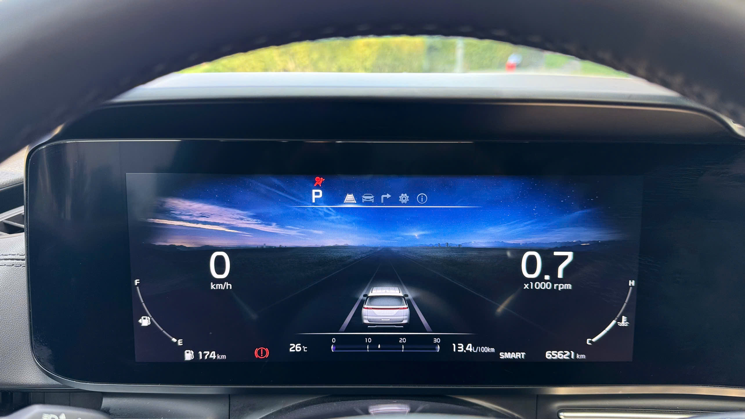 Bán Kia Carnival Signature 2.2D Full dầu năm sản xuất 2024, màu xanh lam