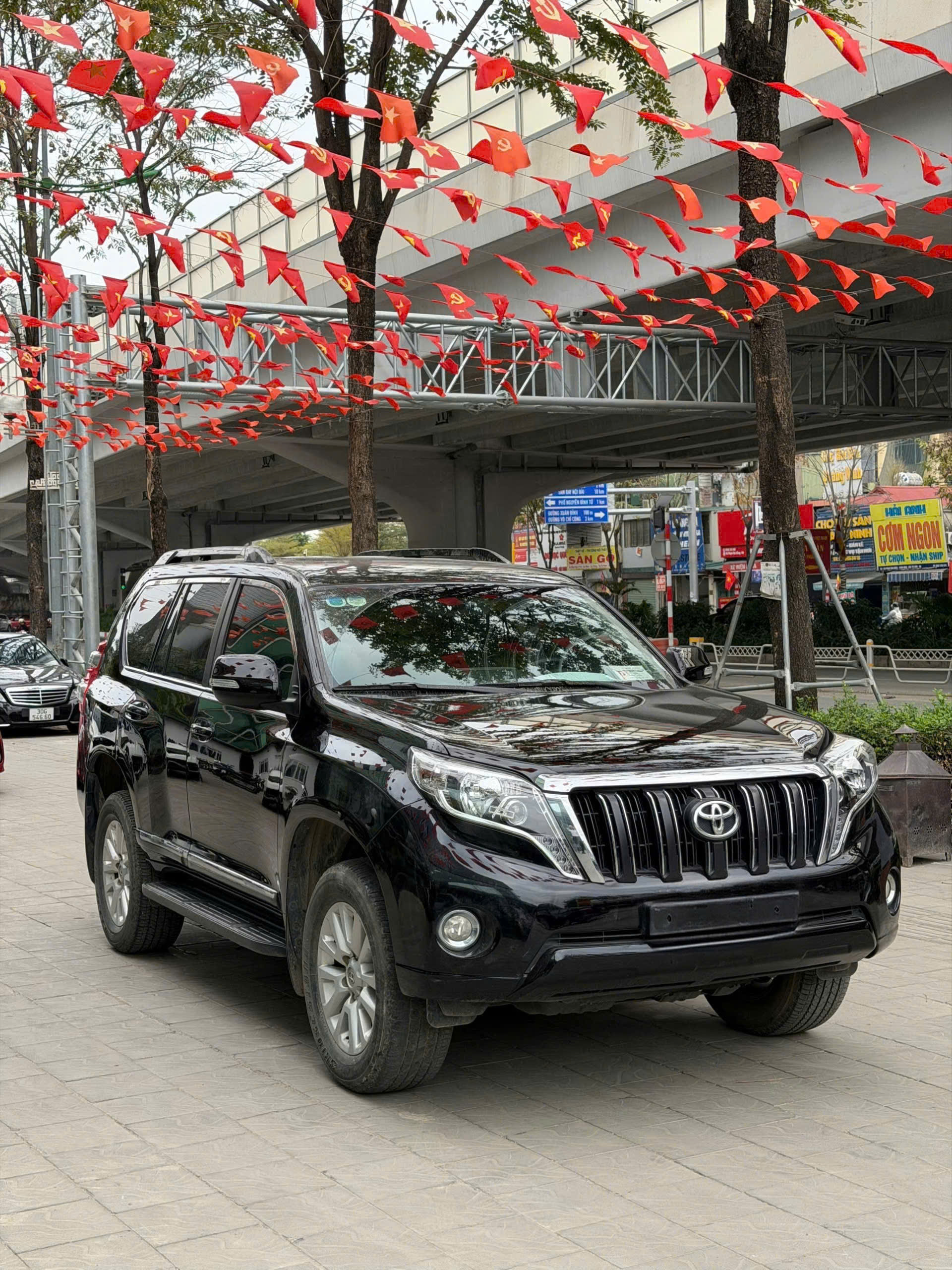 Toyota Prado TXL Năm 2017 Xe Cá Nhân Hơn 9 vạn Km chuẩn xịn