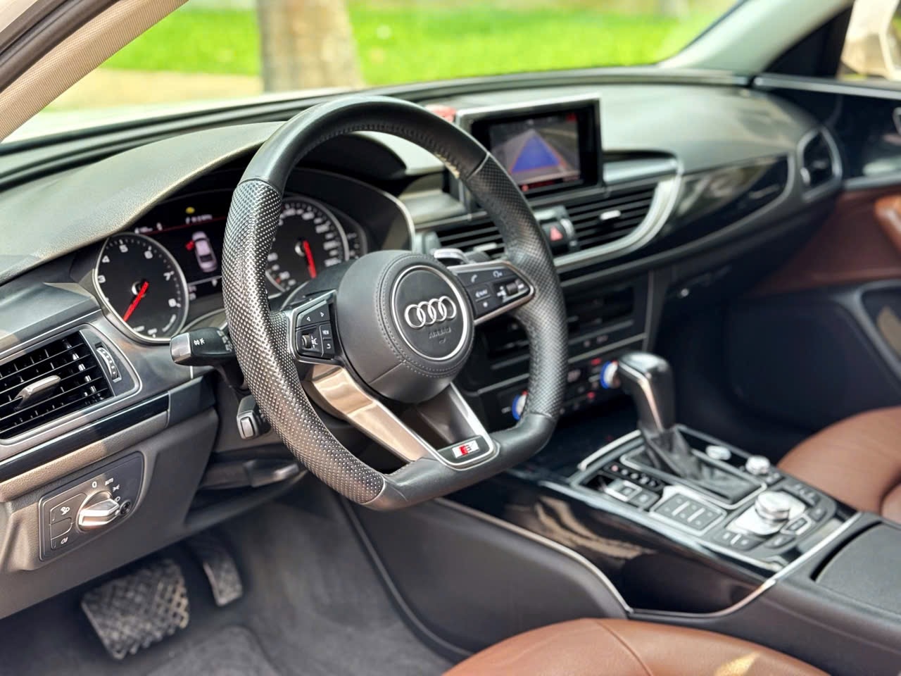 Bán Audi A6 18 TFSI sản xuất năm 2015, màu trắng, nhập khẩu, giá 545tr