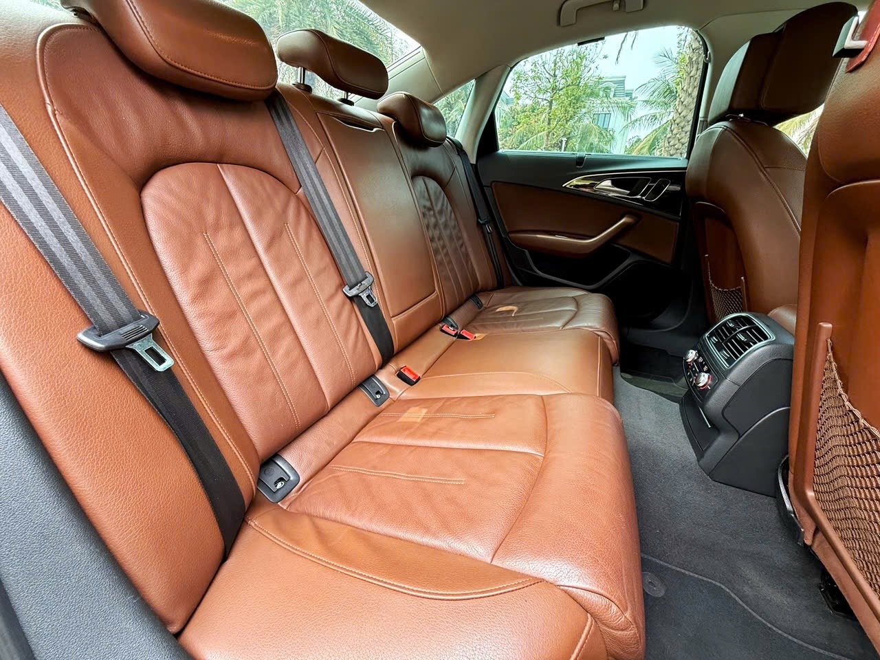 Bán Audi A6 18 TFSI sản xuất năm 2015, màu trắng, nhập khẩu, giá 545tr