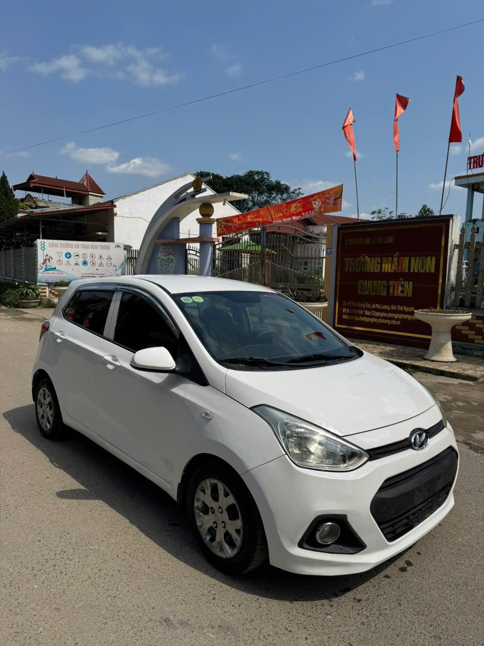 BÁN HYUNDAI I10 2015 – XE ĐẸP, GIÁ MỀM