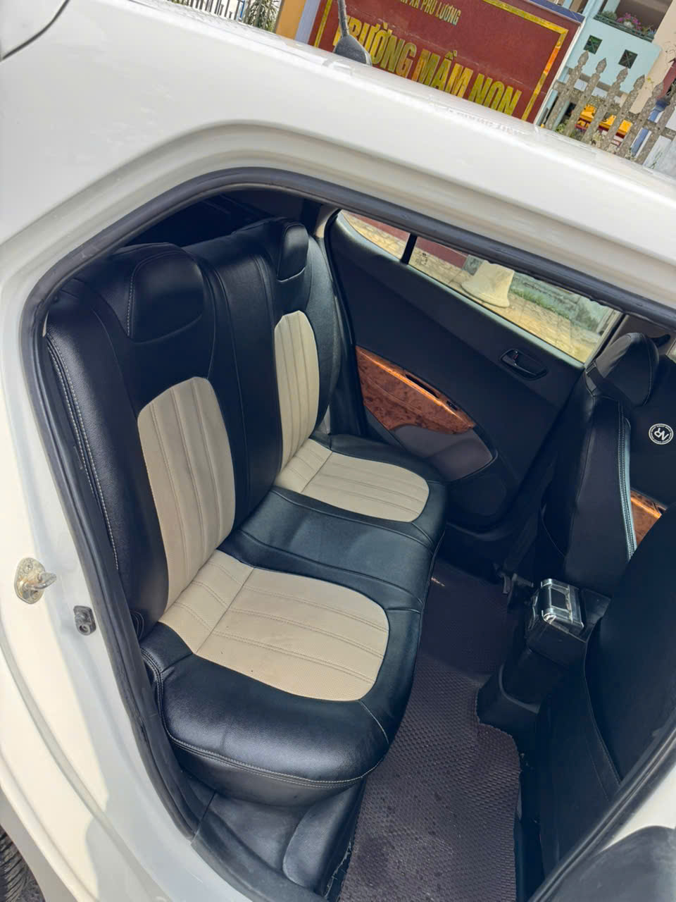 BÁN HYUNDAI I10 2015 – XE ĐẸP, GIÁ MỀM