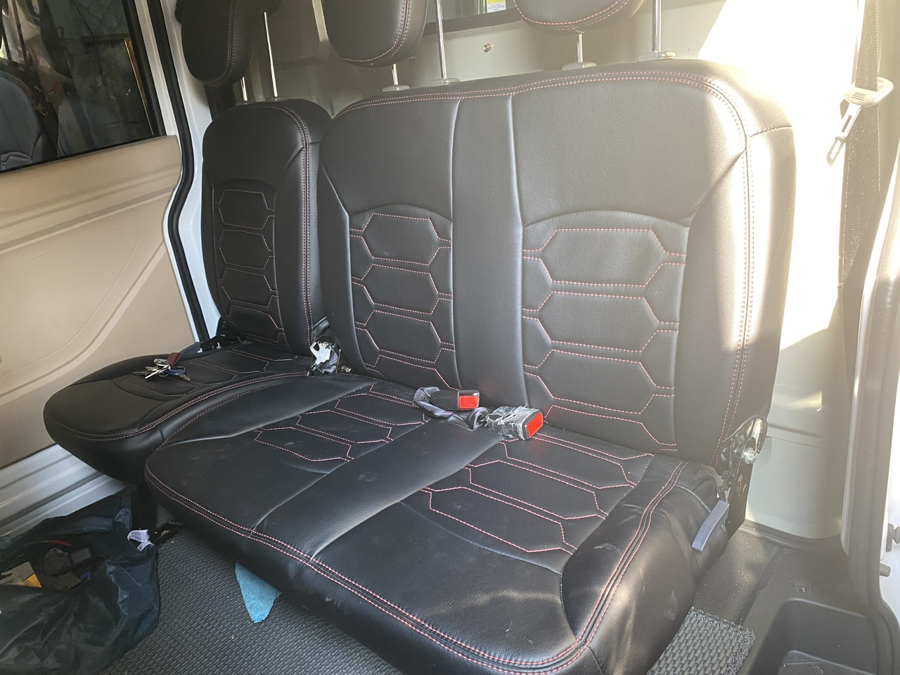 Chính Chủ Cần Bán Xe Vận Tải 5 Chỗ Đời 2023