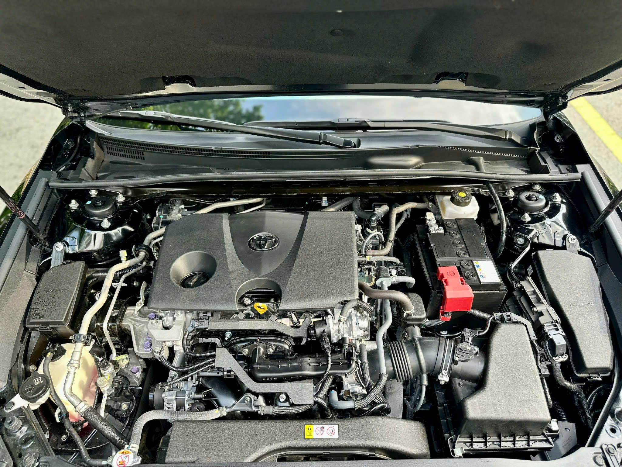 Bán ô tô Toyota Camry 2.0Q năm sản xuất 2023, màu đen, xe nhập