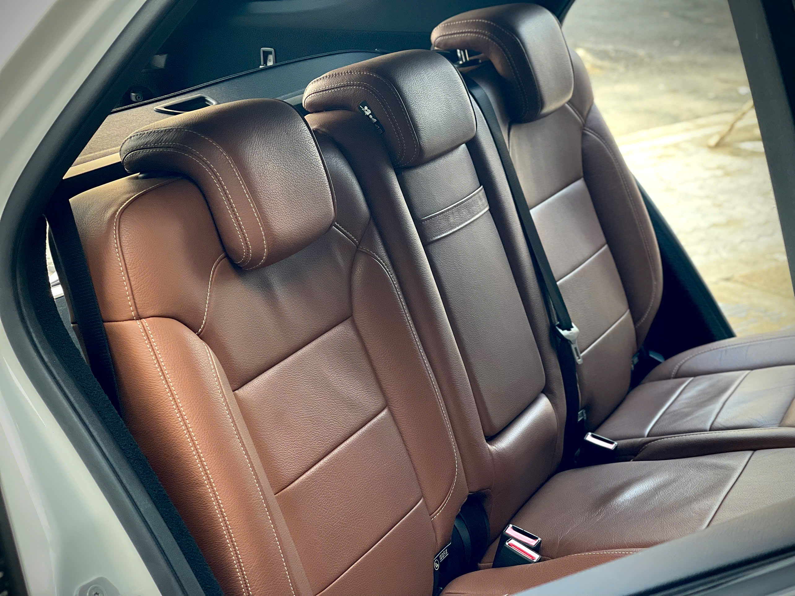 Cần bán Mercedes-Benz GLE-Class 400 4Matic năm sản xuất 2017, màu trắng, 1.099tỉ