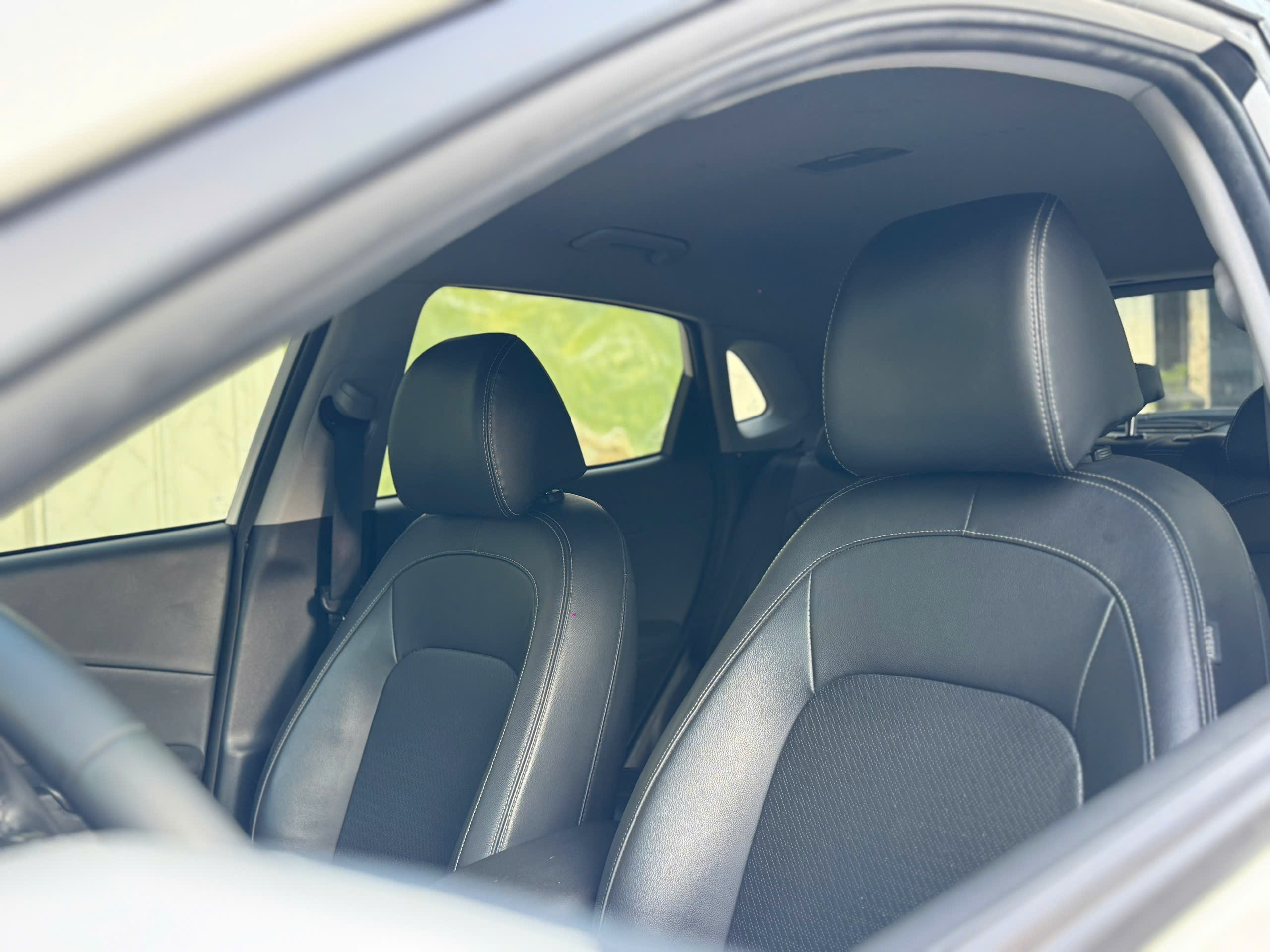 Bán ô tô Hyundai Kona Đặc Biệt 2.0 AT sản xuất 2022, màu trắng, 530tr