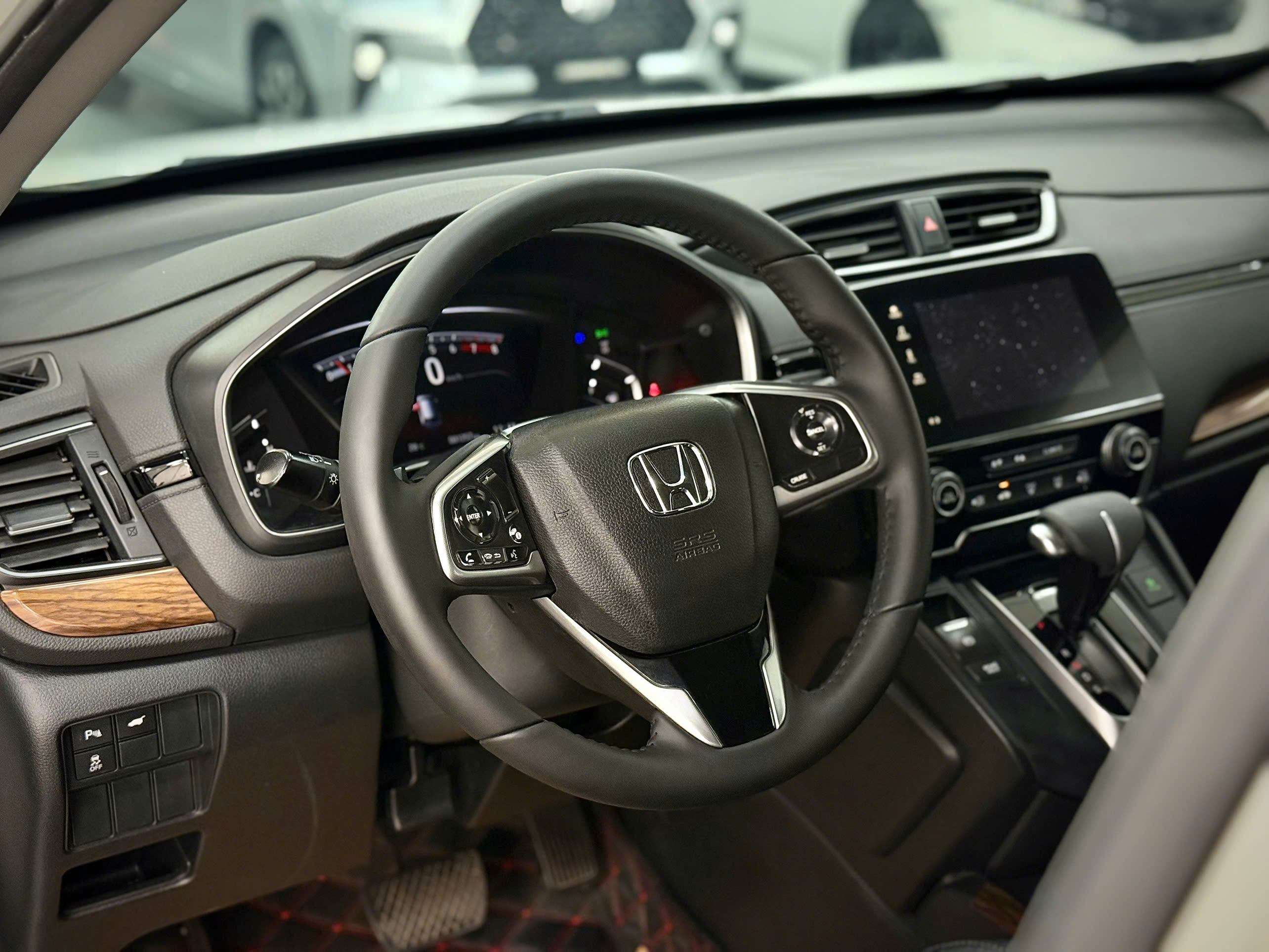 Cần bán Honda CR V L sản xuất năm 2020, màu trắng, nhập khẩu