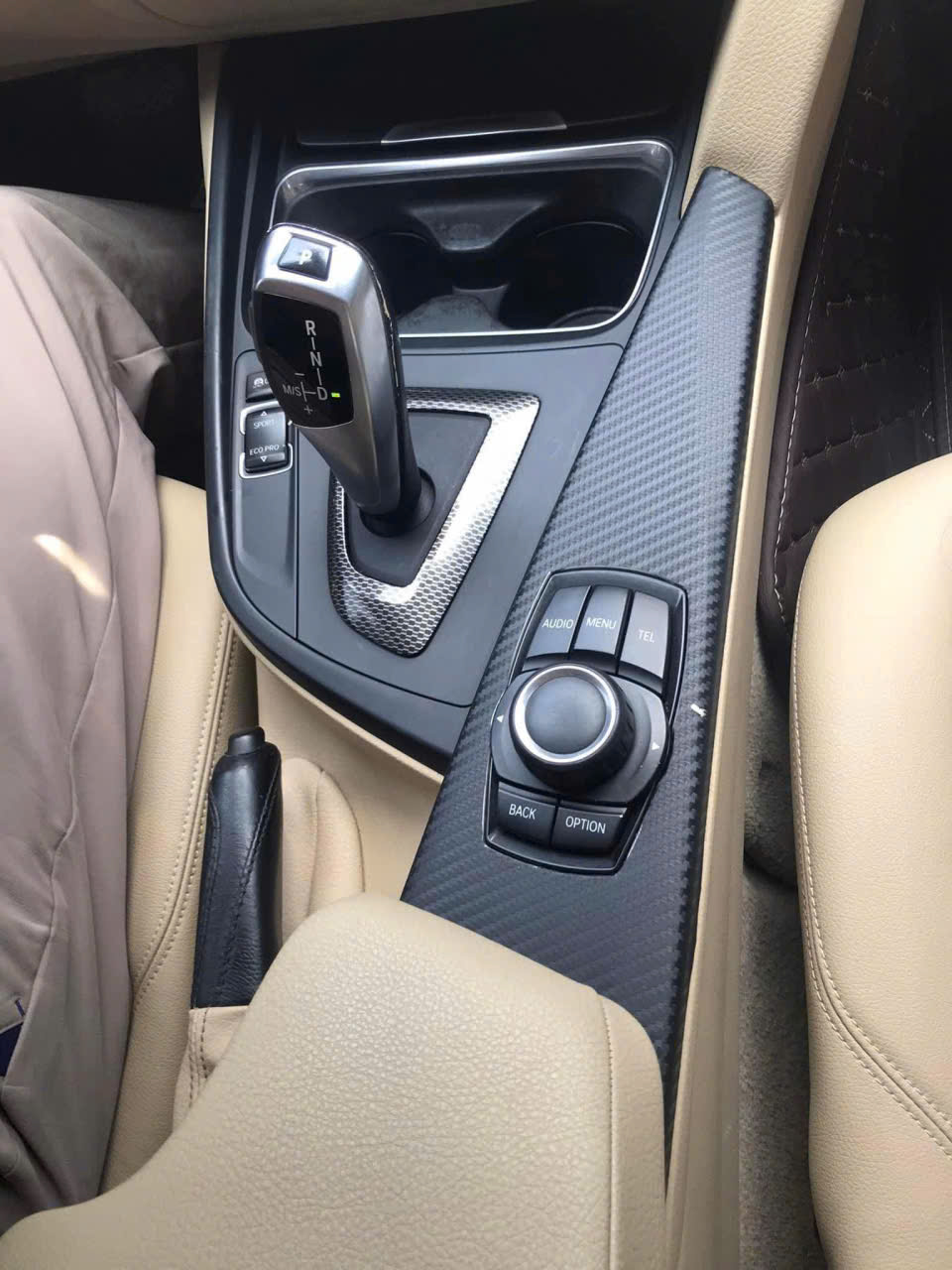 BÁN BMW 320i 2013 MÀU ĐỎ – XE ĐẸP, GIÁ TỐT