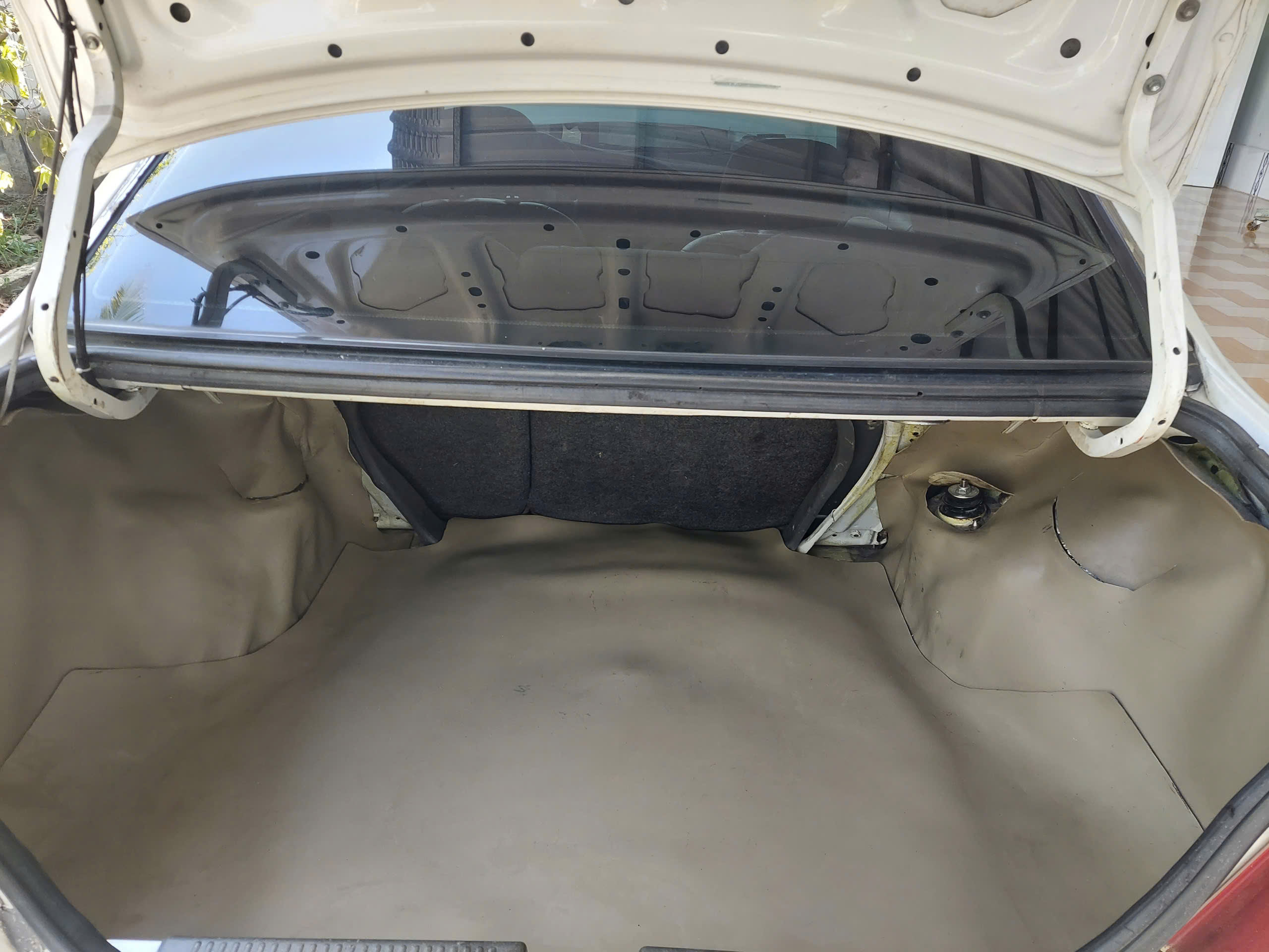 Xe Ngon Giá Mềm - 62 Triệu Có Ngay Xe Che Mưa +Che Nắng - Mitsubishi Lancer 2000