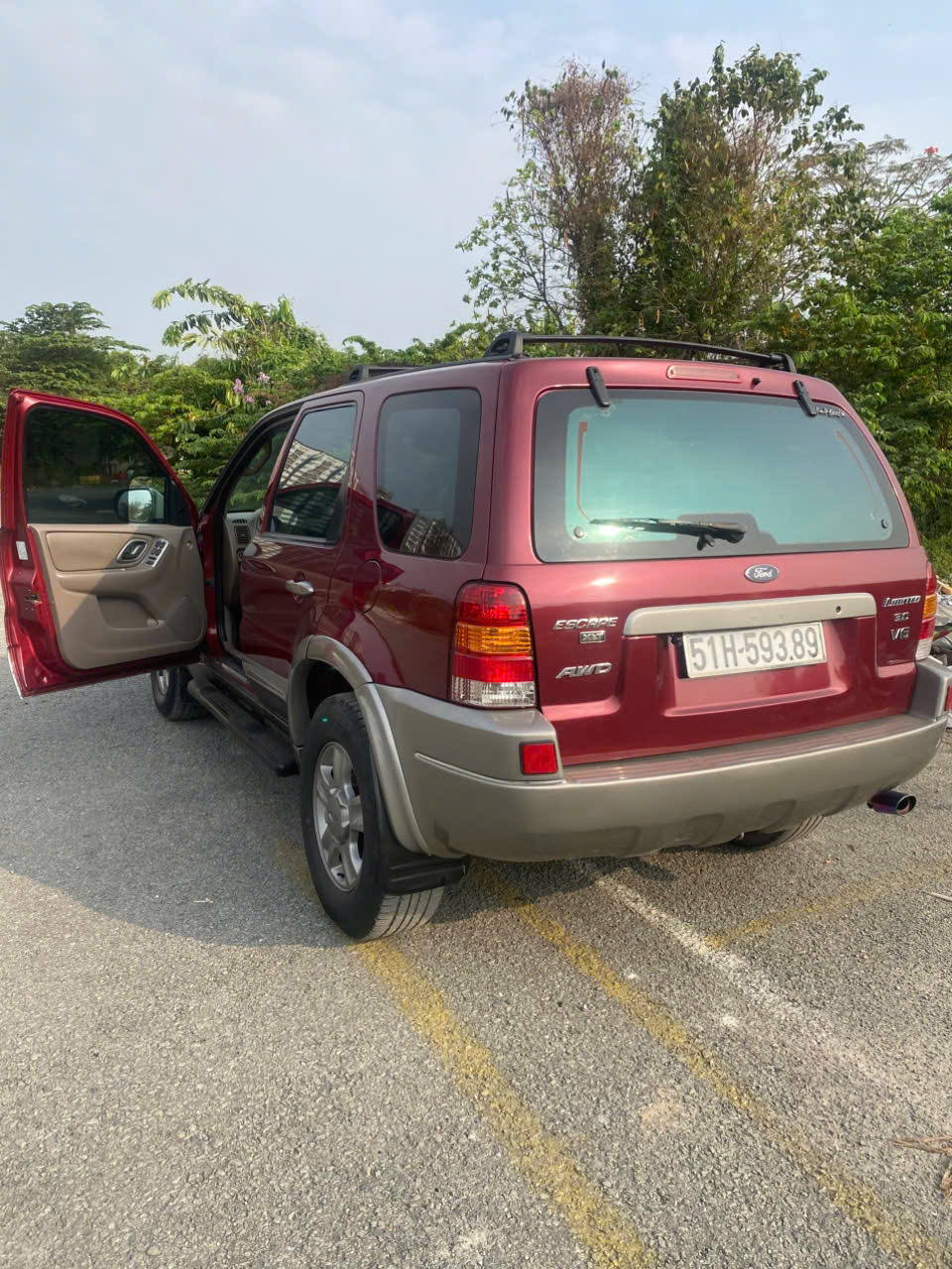 Ford Escape 2002 – Bản máy 3.0 V6 mạnh mẽ, vận hành êm ái