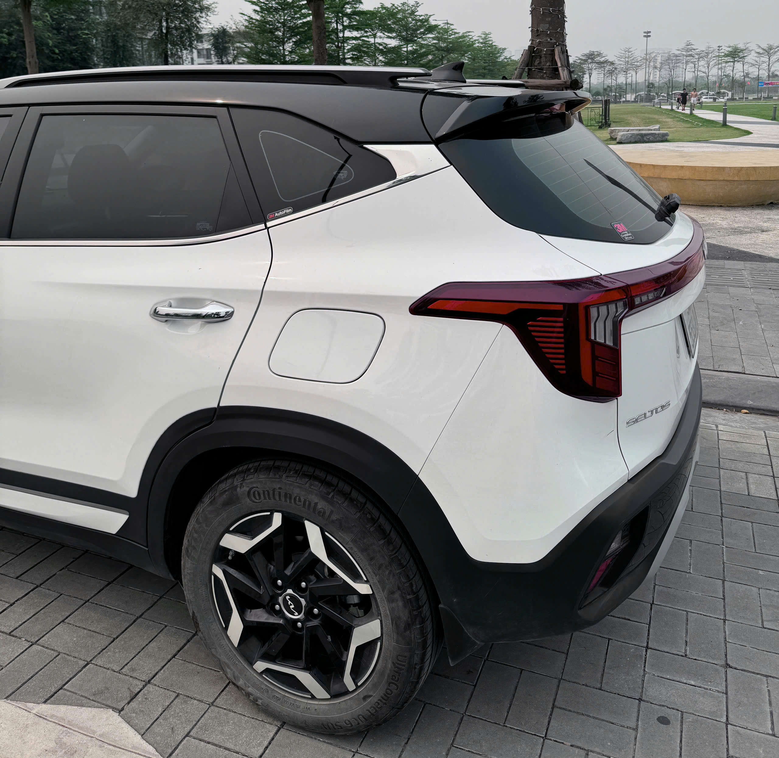 Em đang cần bán Kia Seltos 1.5 Premium 2024