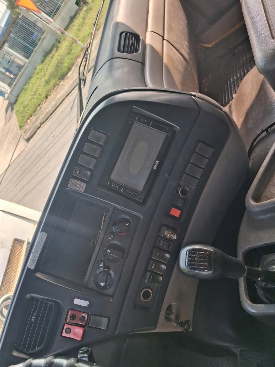 Bán Xe Dongfeng Hoàng Huy 3 Chân Cầu Thật – Sx 2015