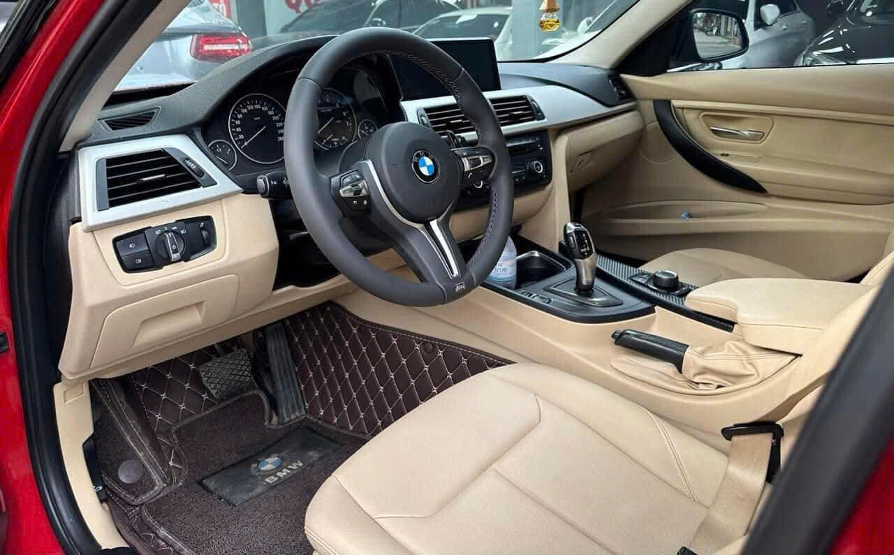 BÁN BMW 320i 2013 MÀU ĐỎ – XE ĐẸP, GIÁ TỐT