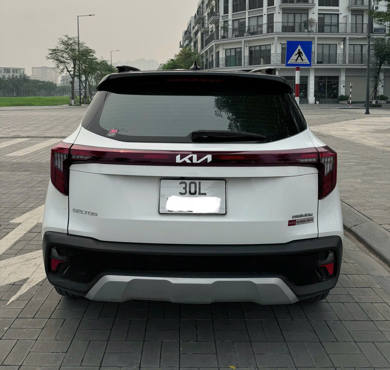 Em đang cần bán Kia Seltos 1.5 Premium 2024