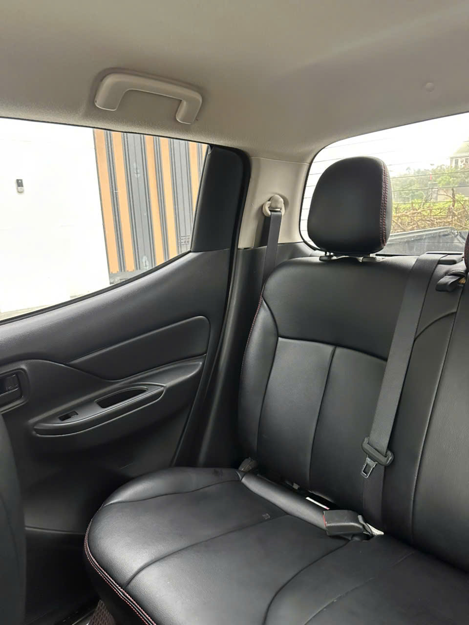 BÁN Mitsubishi Triton 2021 AT 4x2 – MÁY DẦU, GIÁ TỐT.