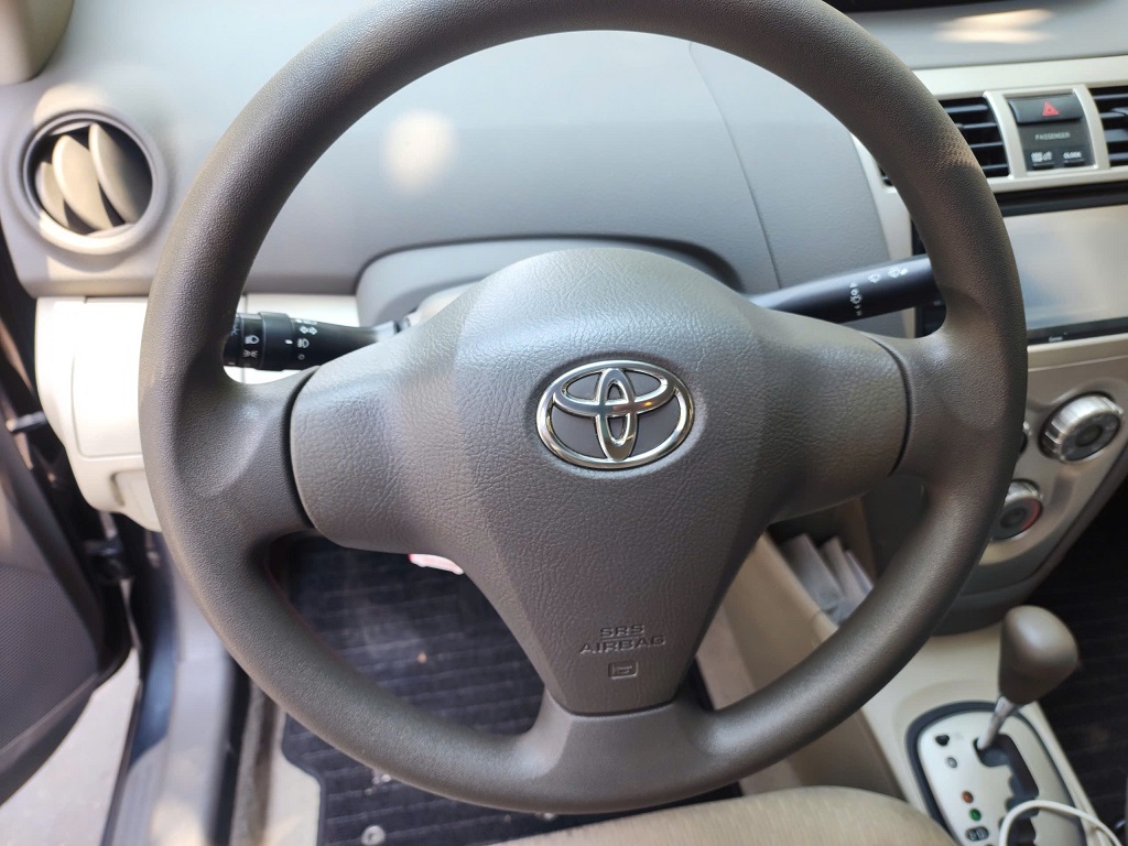 Toyota Yaris Nhập Khẩu – Giá Chỉ 250 Triệu