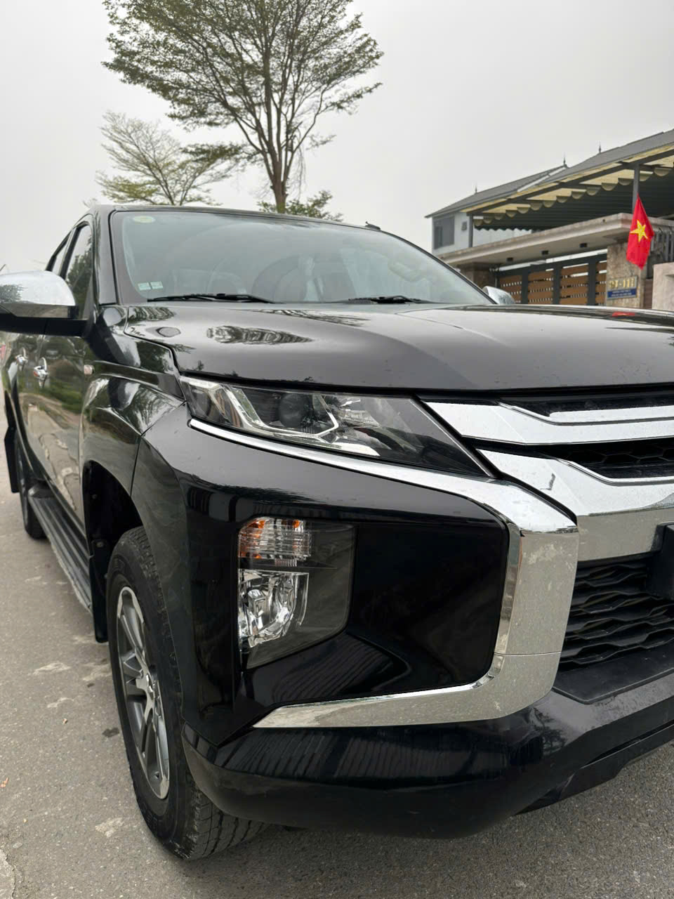 BÁN Mitsubishi Triton 2021 AT 4x2 – MÁY DẦU, GIÁ TỐT.
