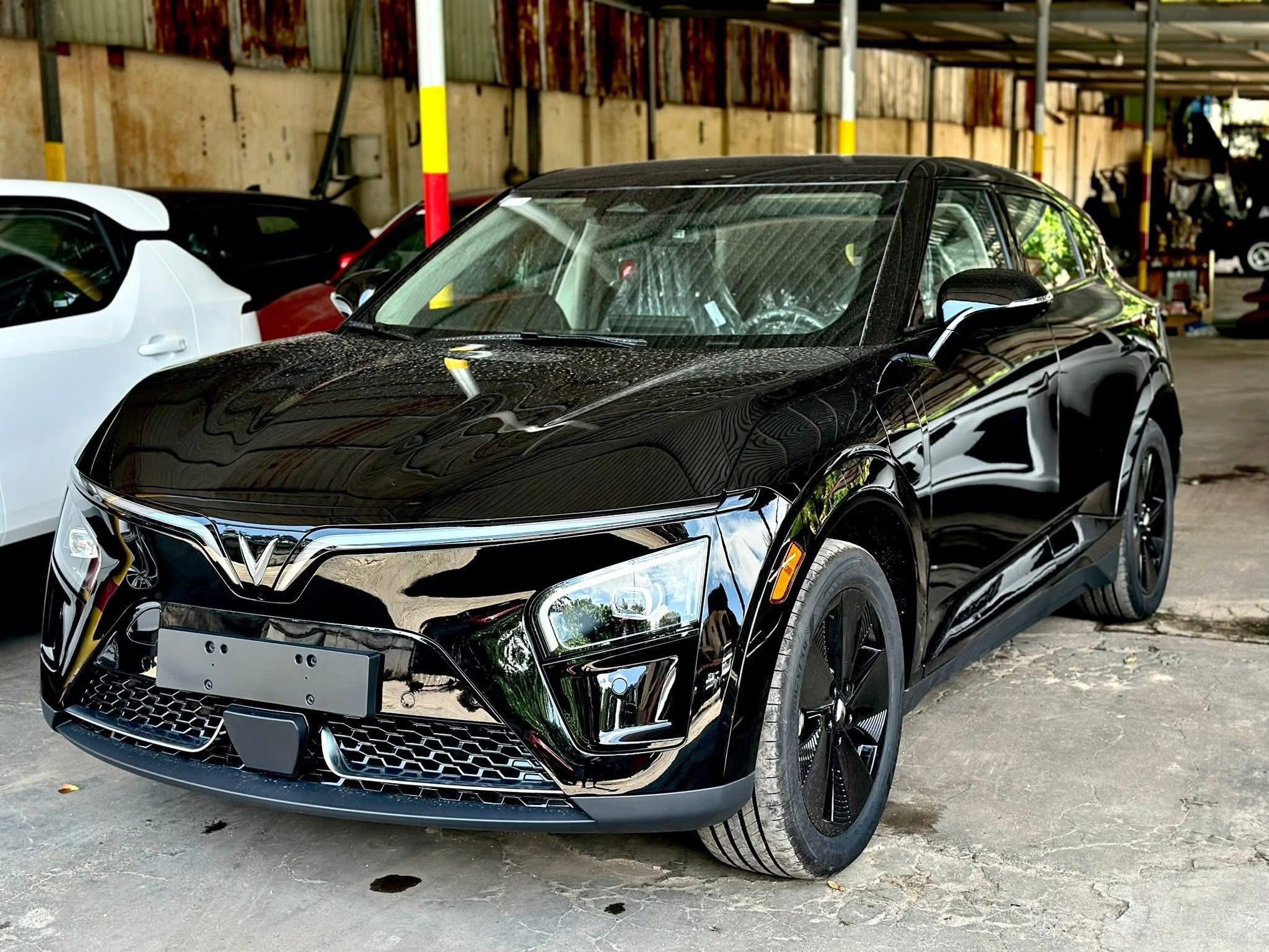 Giá Xe VF7 ECO Tại VinFast Đồng Nai, Có xe Sẵn COC Giao Ngay Đủ Màu, Nhiều ƯU ĐÃi