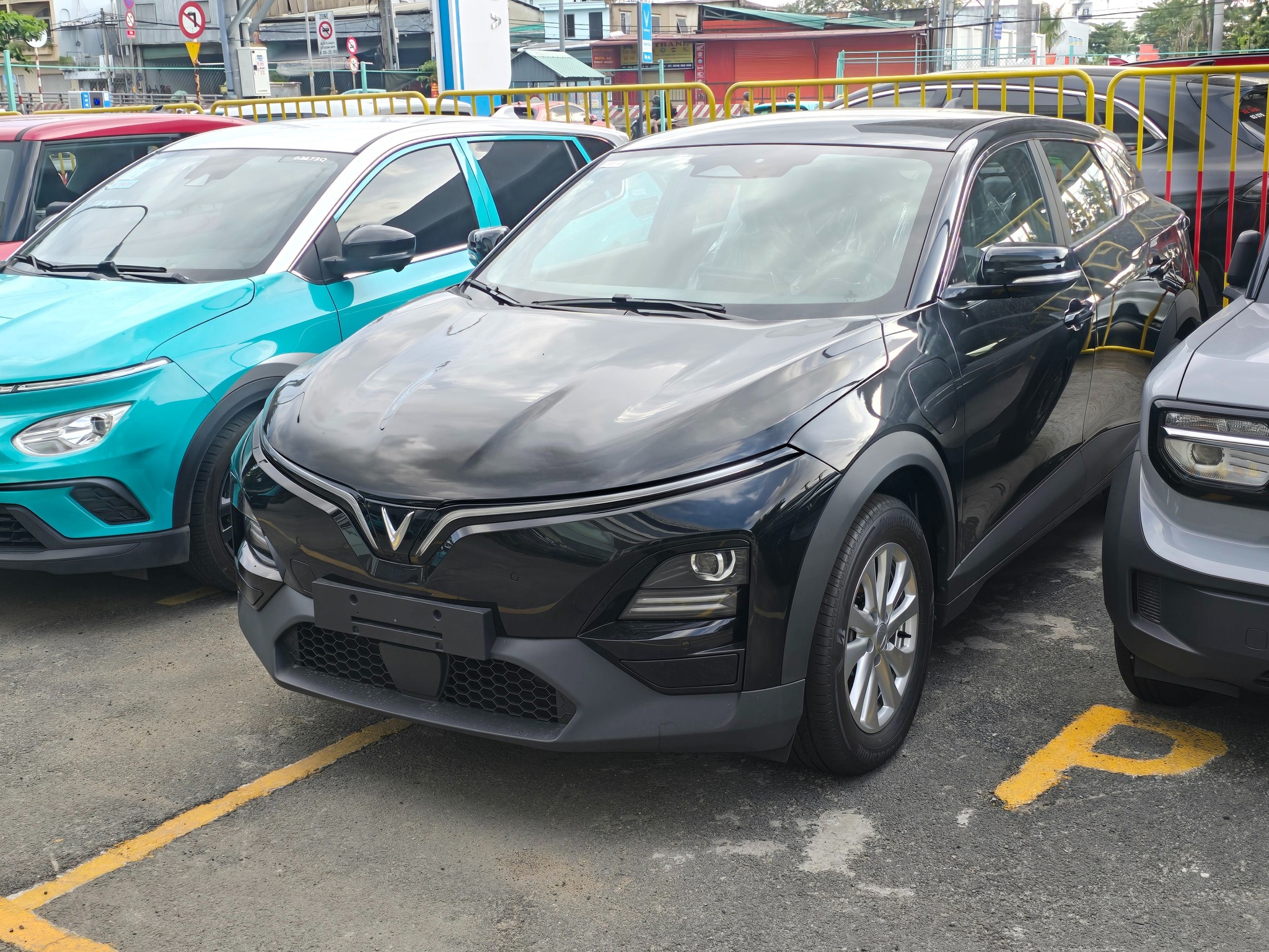 Gía Xe VinFast VF6 ECO 2026 Đồng Nai Đủ Màu Giao Ngay