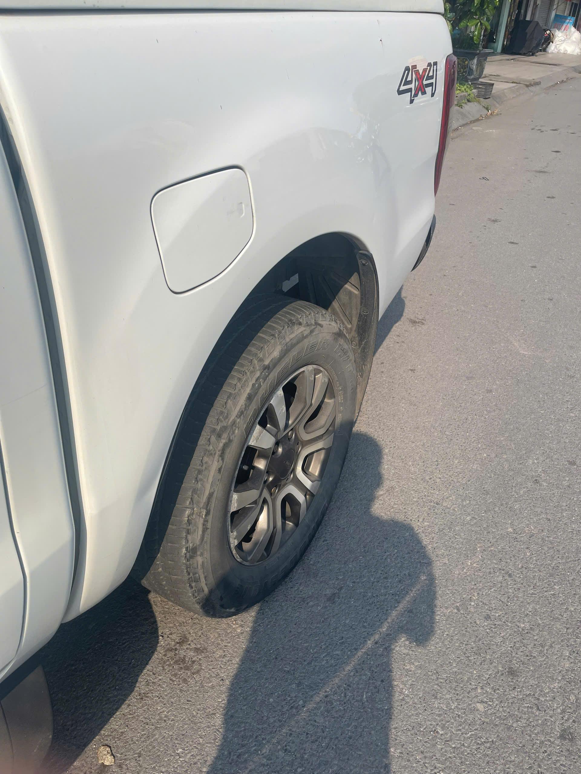 Bán Ford Ranger Wildtrak 3.2 – Cuối 2016 – 4wd – Máy Dầu