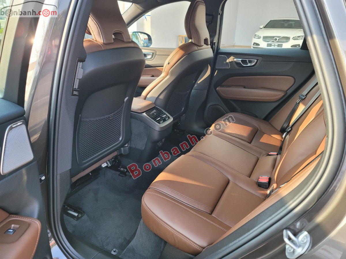 Bán ô tô Volvo XC60 Ultra B6 AWD - 2025 - xe mới