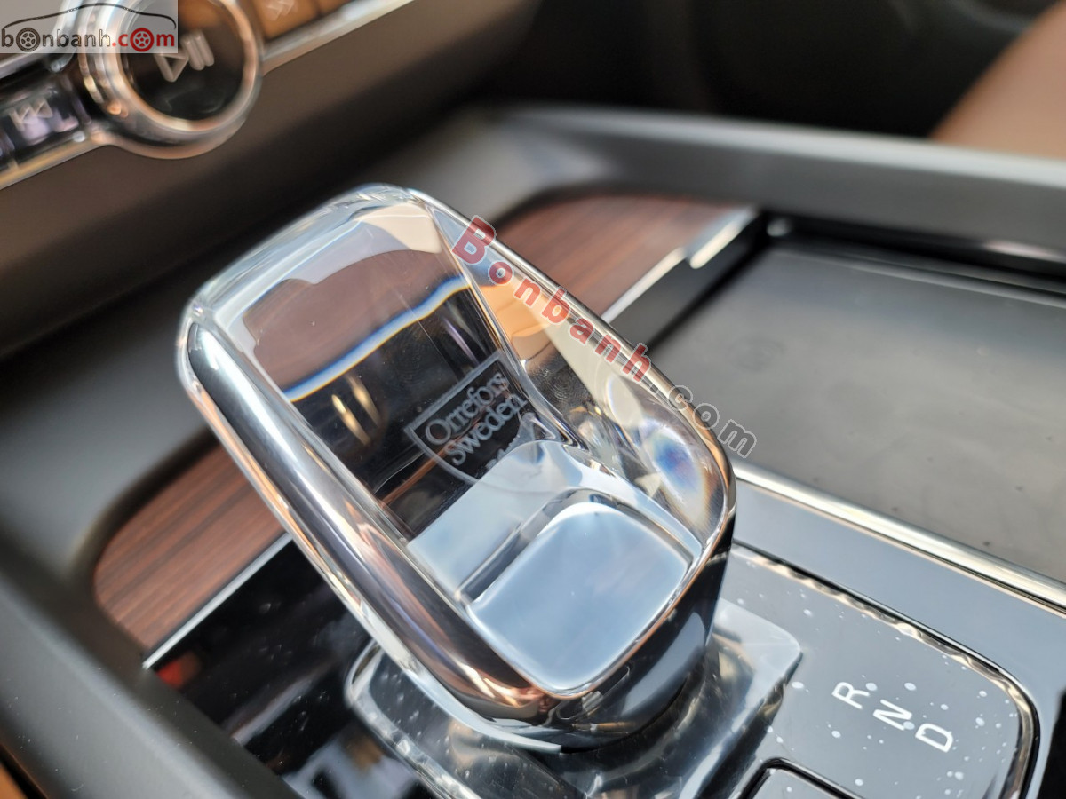 Bán ô tô Volvo XC60 Ultra B6 AWD - 2025 - xe mới