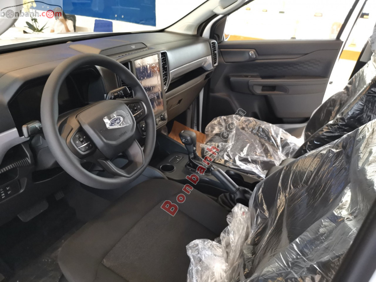 Bán ô tô Ford Ranger XLS 2.0L 4x2 AT - 2026 - xe mới