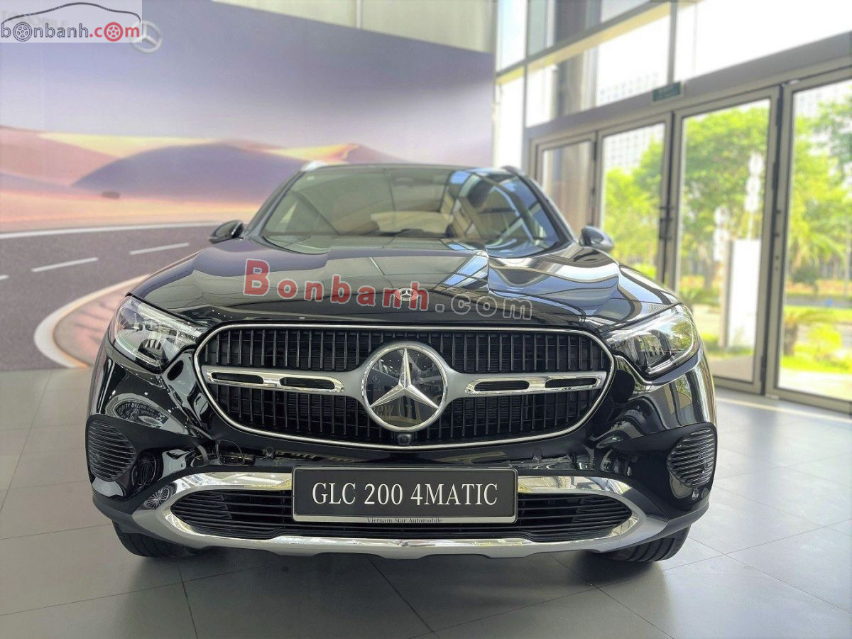 Bán ô tô Mercedes Benz GLC 200 4Matic - 2026 - xe mới