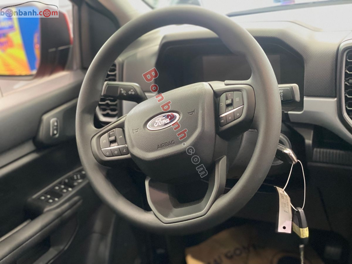 Bán ô tô Ford Ranger XLS 2.0L 4x2 AT - 2026 - xe mới