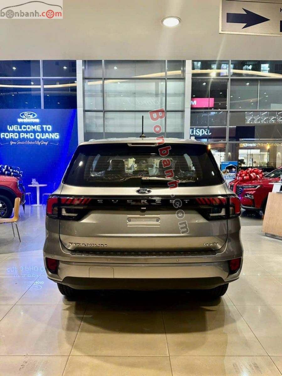 Bán ô tô Ford Everest Titanium Plus 2.0L 4x4 AT - 2026 - xe mới