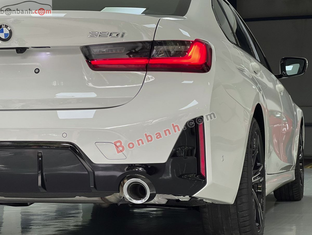 Bán ô tô BMW 3 Series 320i M Sport - 2026 - xe mới