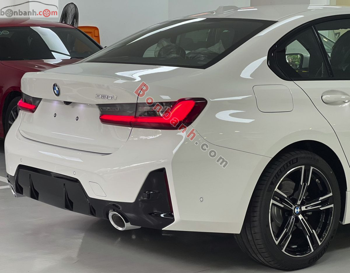 Bán ô tô BMW 3 Series 320i M Sport - 2026 - xe mới