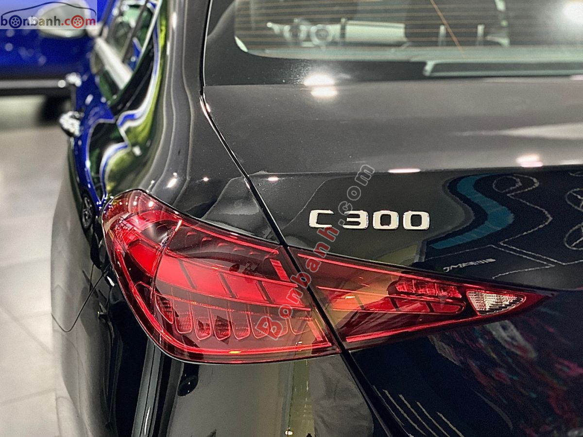 Bán ô tô Mercedes Benz C class C300 AMG - 2025 - xe mới
