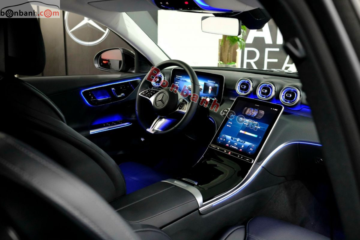 Bán ô tô Mercedes Benz C class C300 AMG - 2025 - xe mới