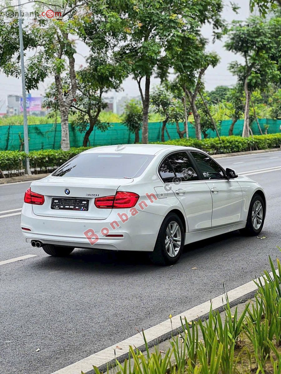 Bán ô tô BMW 3 Series 320i - 2018 - xe cũ