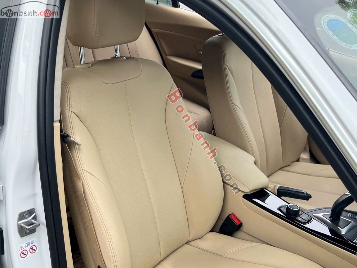 Bán ô tô BMW 3 Series 320i - 2018 - xe cũ