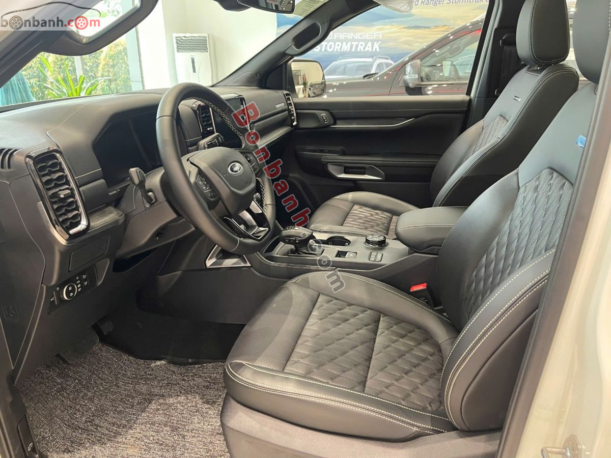 Bán ô tô Ford Everest Platinum 2.0L 4x4 AT - 2026 - xe mới